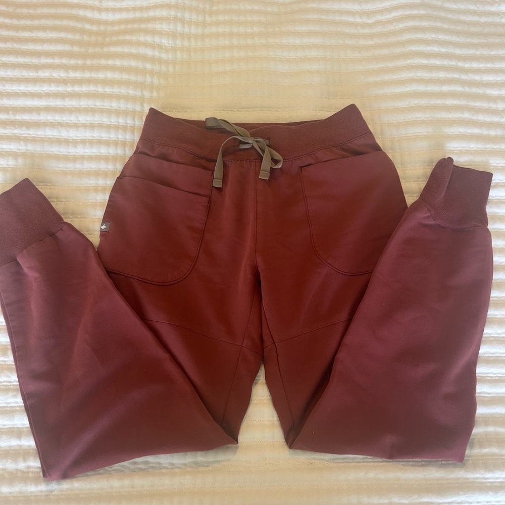 Figs Women's Mauve Joggers